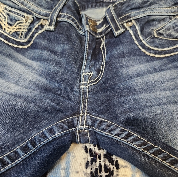 Vigoss Chelsea Straight Jean - Picture 8 of 9